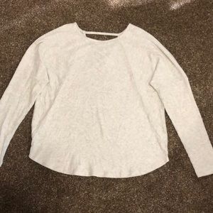 Never worn lounge top, from Kohls. ✨